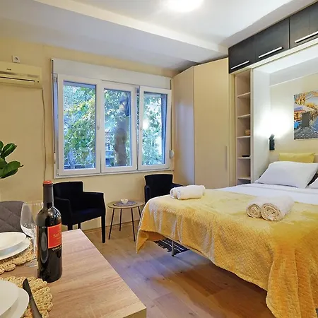 Appartamento Skadarlija Discovery Centar Lux *